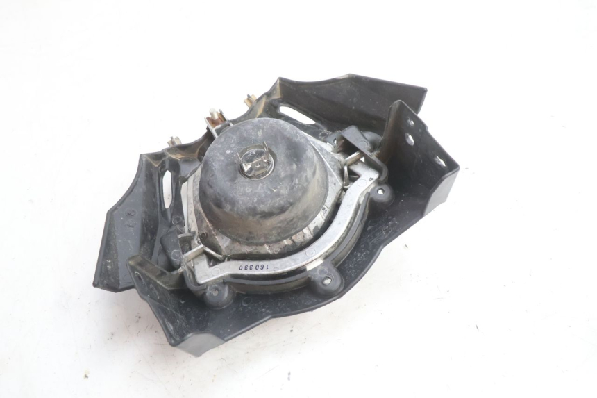 photo de PHARE AVANT RIEJU MRT PRO SUPERMOTARD 50 (2007 - 2018) - Gros plan technique