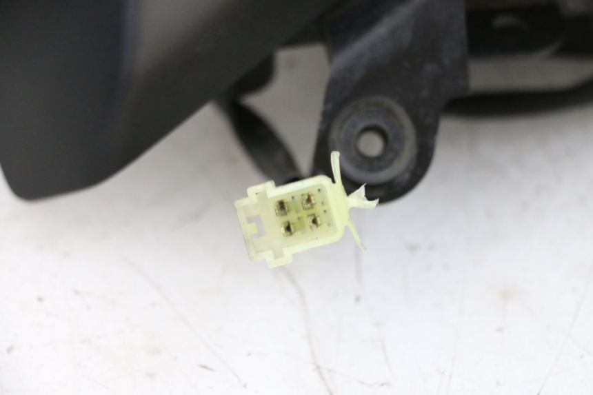 photo de PHARE AVANT YAMAHA MT-07 MT07 ABS 700 (2018 - 2020) - Vue rapprochée