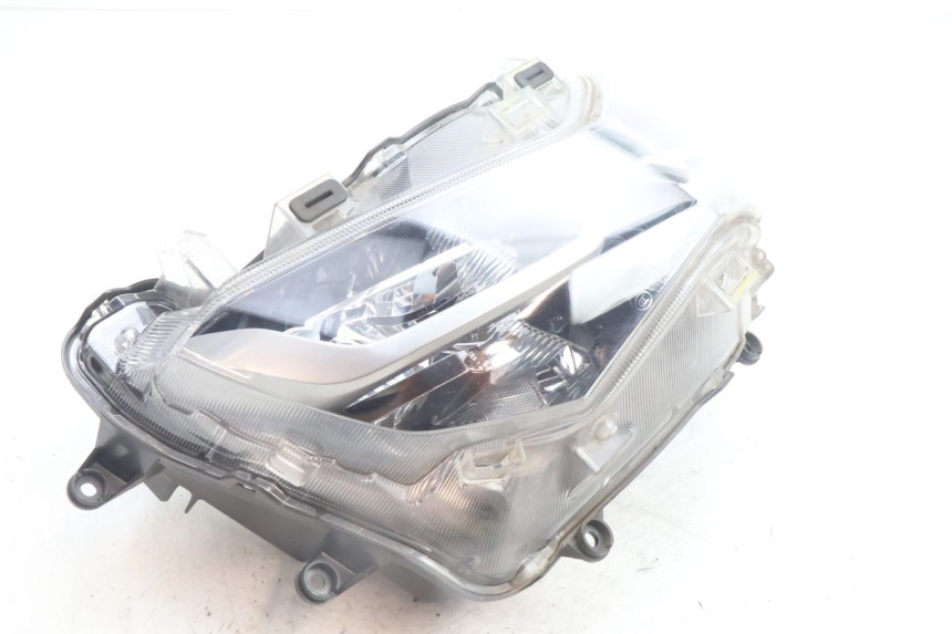 photo de PHARE AVANT YAMAHA N-MAX NMAX 125 (2021 - 2024) - Zoom état d’usage