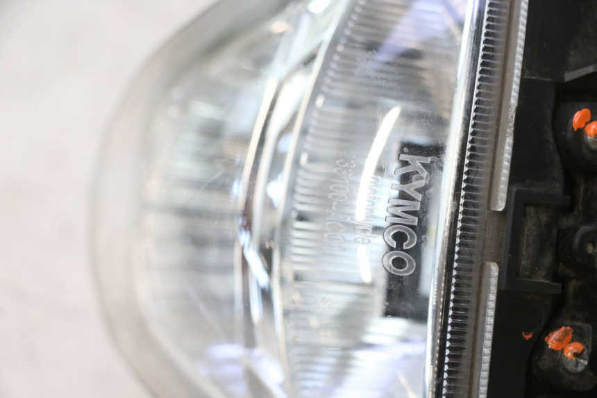 photo de PHARE AVANT KYMCO LIKE 4T 50 (2019 - 2025) - Zoom état d’usage
