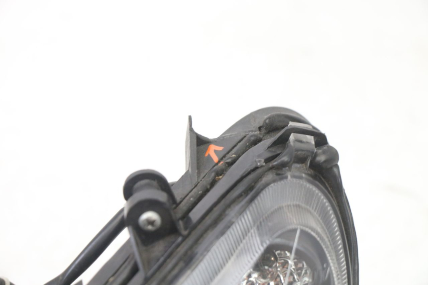 photo de PHARE AVANT PIAGGIO NRG POWER PUREJET 50 (2018 - 2021)