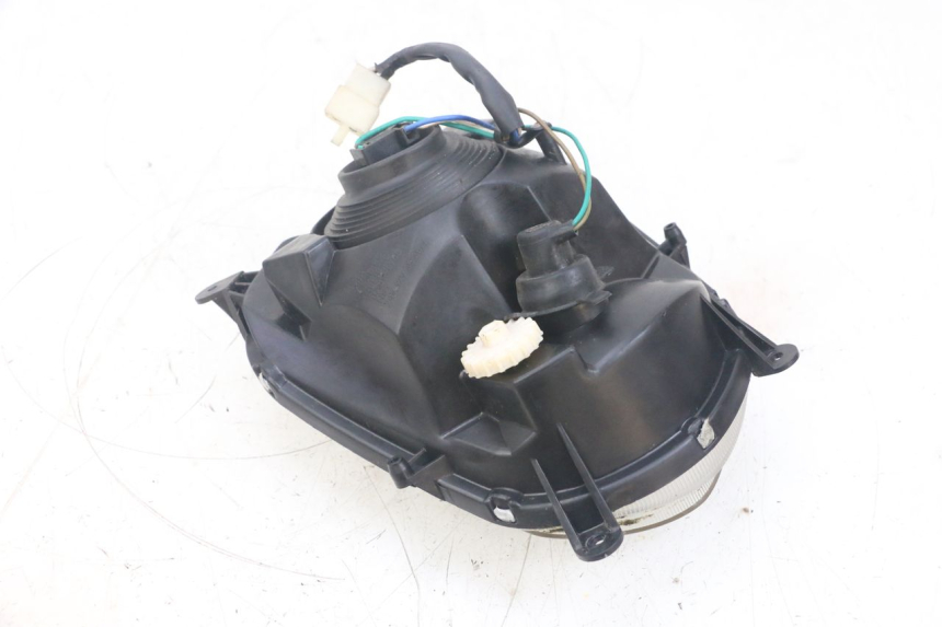 photo de PHARE AVANT SYM ORBIT 2 4T 50 (2008 - 2017) - Gros plan technique