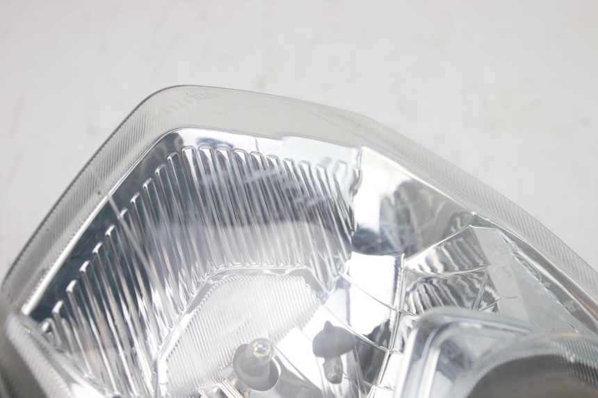 photo de PHARE AVANT SYM ORBIT III 3 4T 50 (2018 - 2021)