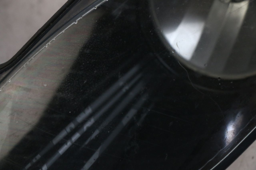 photo de PHARE AVANT PIAGGIO MP3 LT 400 (2007 - 2012)