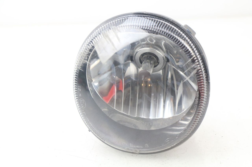 photo de PHARE AVANT PIAGGIO VESPA GTS IE ABS 300 (2016 - 2018)