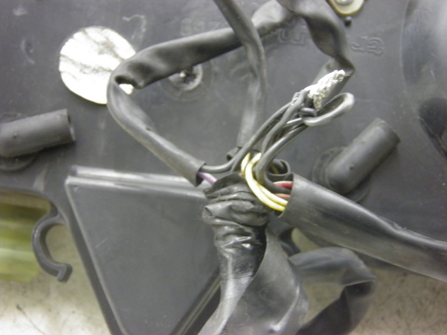 photo de PHARE AVANT PIAGGIO X9 250 (2000 - 2002) - Angle alternatif