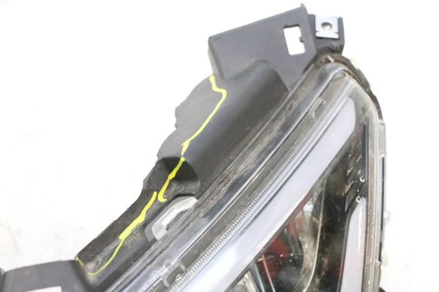 photo de PHARE AVANT JM MOTORS R-MAX TECH 50 (2024 - 2026) - Angle alternatif