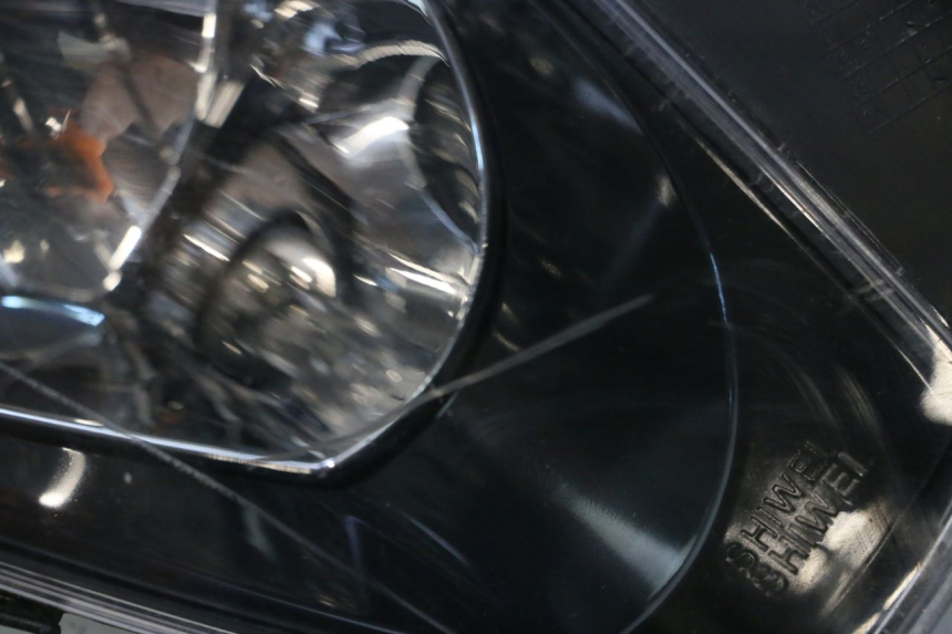photo de PHARE AVANT ORCAL RAPTOR 50 (2015 - 2021) - Zoom qualité