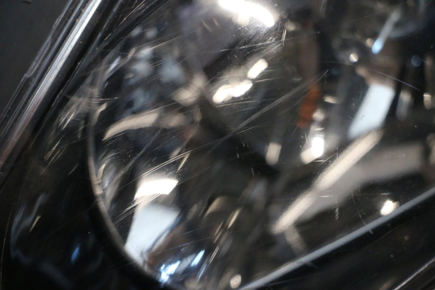 photo de PHARE AVANT ORCAL RAPTOR 50 (2015 - 2021) - Détail de la pièce