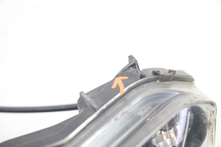 photo de PHARE AVANT GILERA RUNNER SP 50 (2006 - 2008)