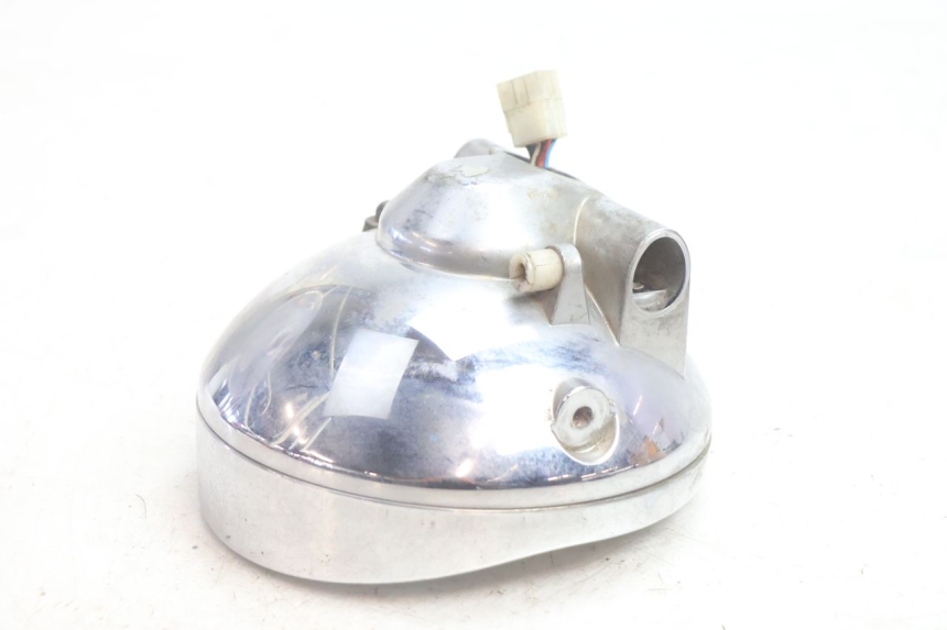 photo de PHARE AVANT APRILIA SCARABEO GT 125 (1999 - 2007) - Points de fixation