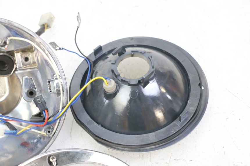 photo de PHARE AVANT APRILIA SCARABEO GT TOURING 125 (1999 - 2005)