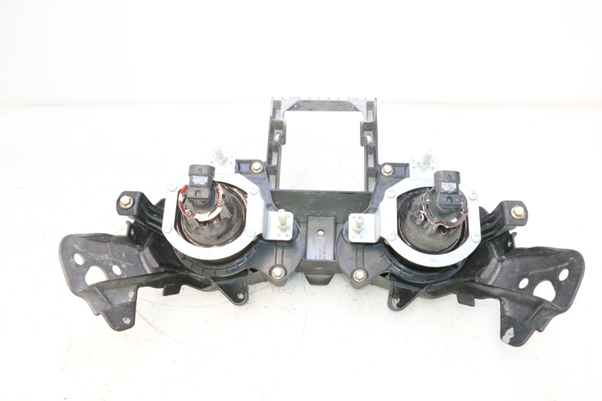 photo de PHARE AVANT CAN-AM SPYDER RS 1000 (2008 - 2012) - Zoom composants
