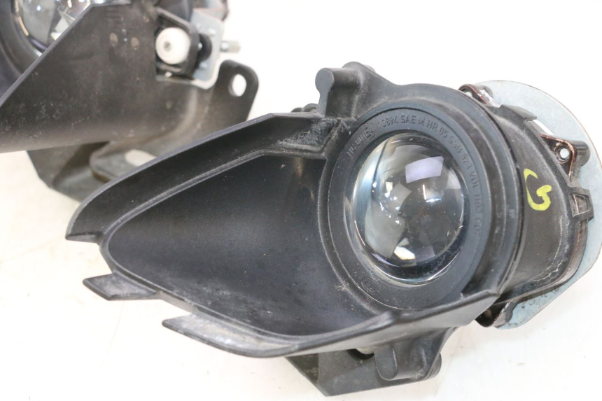 photo de PHARE AVANT CAN-AM SPYDER RS 1000 (2008 - 2012) - Angle alternatif