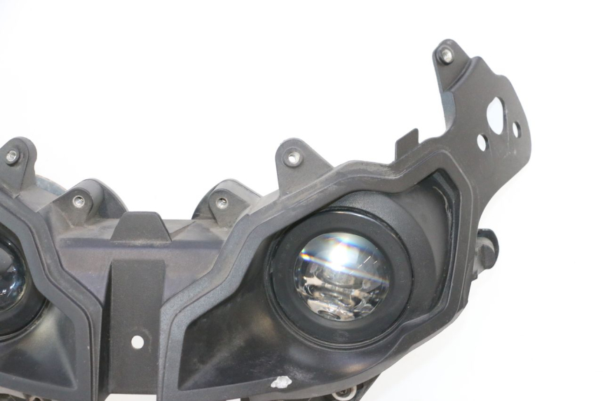 photo de PHARE AVANT CAN-AM SPYDER RS 1000 (2008 - 2012) - Pièce contrôlée