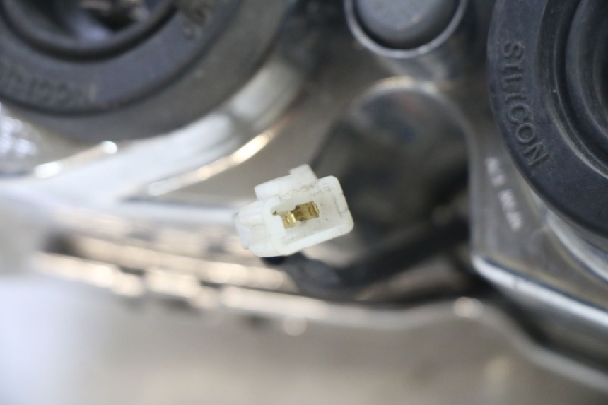 photo de PHARE AVANT APRILIA SR 2T 50 (2018 - 2022)