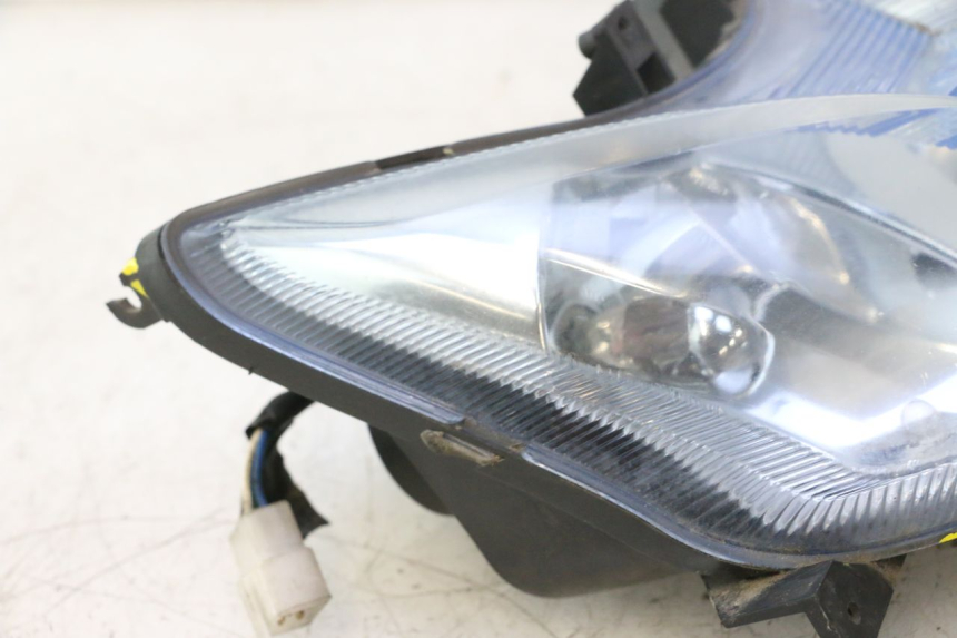 photo de PHARE AVANT KYMCO SUPER 8 2T 50 (2007 - 2013) - Vue d’ensemble