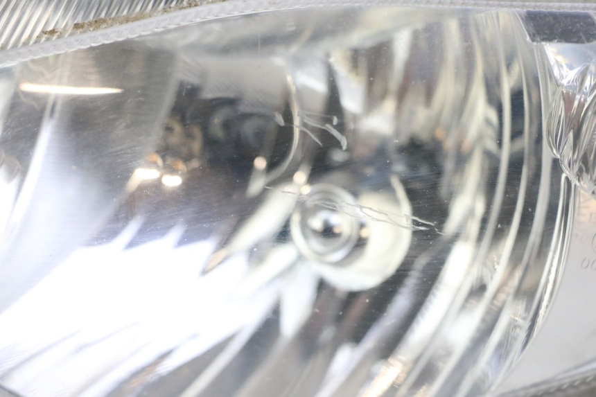 photo de PHARE AVANT SUZUKI BURGMAN 125 (2007 - 2014)