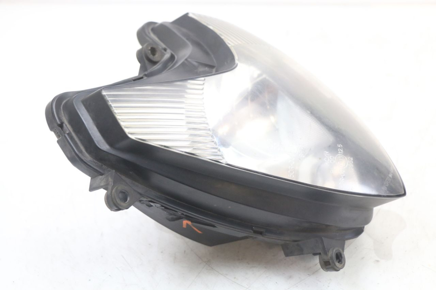 photo de PHARE AVANT SUZUKI GS F 500 (2004 - 2007)