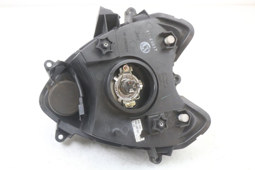 photo de PHARE AVANT SUZUKI GS F 500 (2004 - 2007)