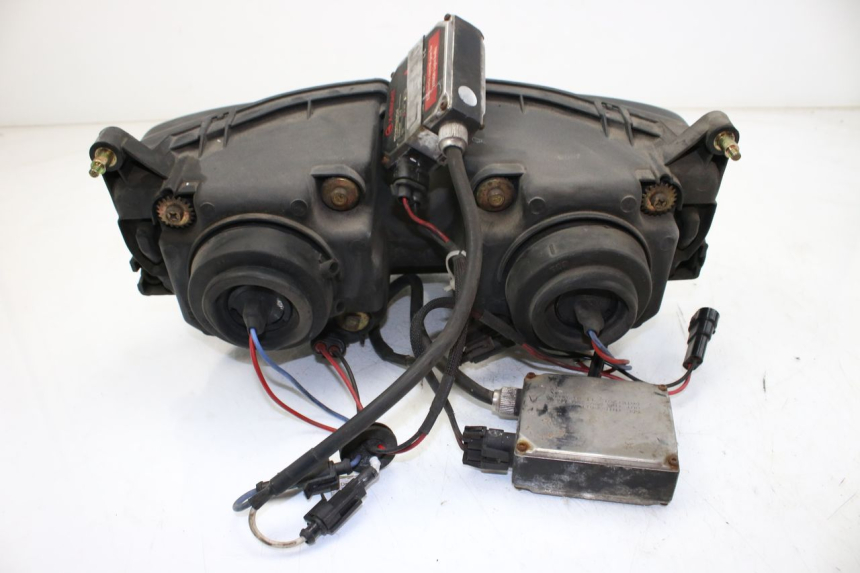 photo de PHARE AVANT SUZUKI GSF S BANDIT 600 (2000 - 2004)