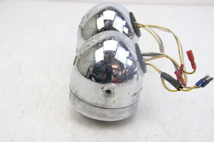 photo de PHARE AVANT SUZUKI GSX-F GSX  F 1100 (1988 - 1994)