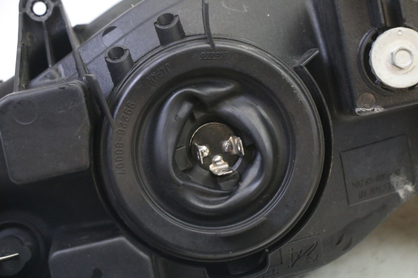photo de PHARE AVANT SUZUKI SV S 650 (2003 - 2009)