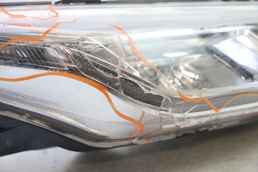 photo de PHARE AVANT APRILIA SXR 50 (2021 - 2023)