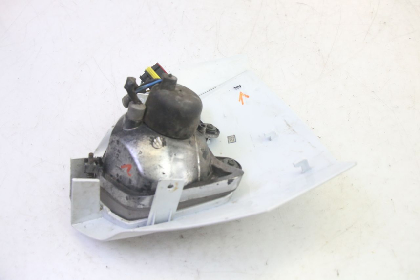 photo de PHARE AVANT KSR TR SM 50 (2015 - 2018) - Points de fixation