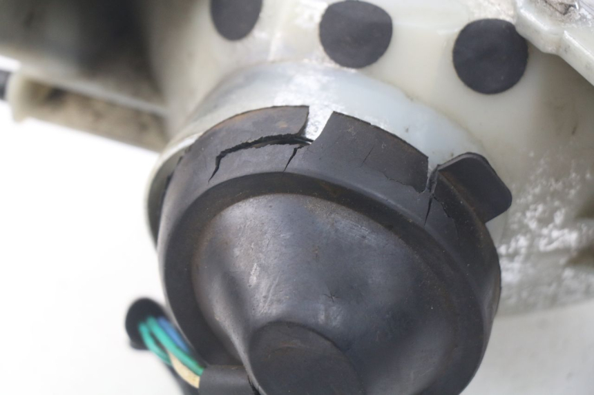 photo de PHARE AVANT PEUGEOT TWEET 125 (2010 - 2017)