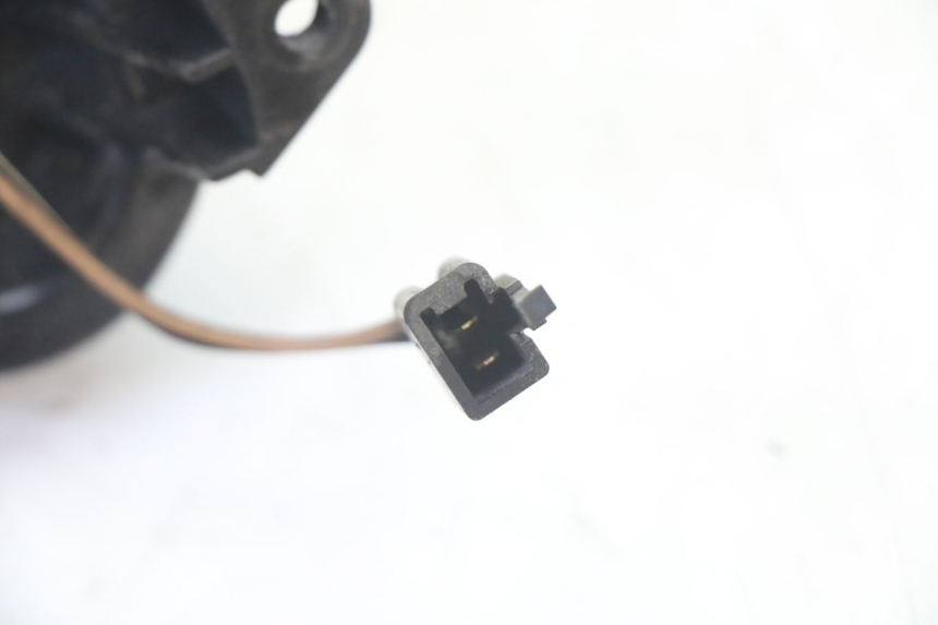 photo de PHARE AVANT SUZUKI UH BURGMAN 125 (2002 - 2006)