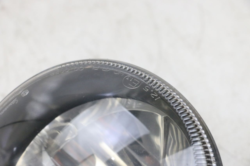 photo de PHARE AVANT PIAGGIO VESPA GTS SUPER IE 125 (2009 - 2016) - Pièce contrôlée