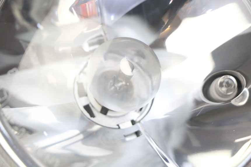 photo de PHARE AVANT PIAGGIO VESPA LX 2T 50 (2005 - 2013)