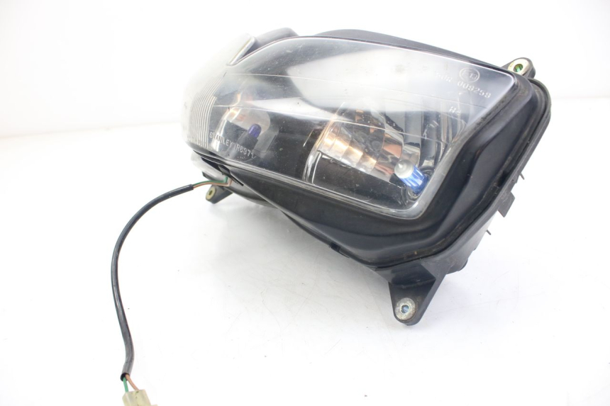 photo de PHARE AVANT HONDA VFR FI RC46 800 (1998 - 2001) - Autre angle de vue