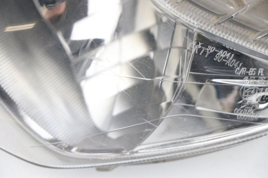 photo de PHARE AVANT HONDA VISION 50 (2011 - 2015)