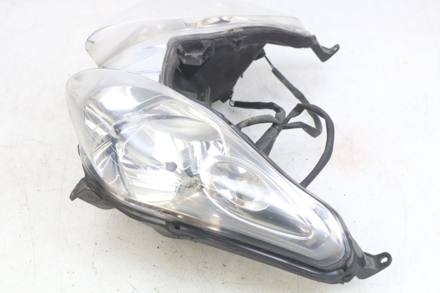 photo de PHARE AVANT YAMAHA X-MAX XMAX 250 (2006 - 2009)