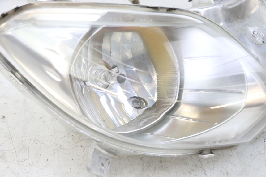 photo de PHARE AVANT YAMAHA X-MAX XMAX 125 (2010 - 2014)