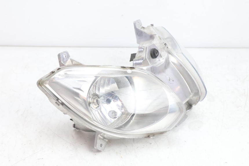 photo de PHARE AVANT YAMAHA X-MAX XMAX 125 (2010 - 2013) - Zoom état d’usage