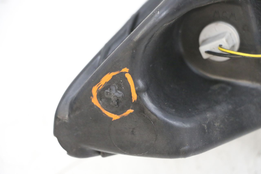 photo de PHARE AVANT PIAGGIO XEVO - X EVO 125 (2007 - 2016) - État de surface