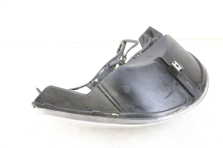 photo de PHARE AVANT PIAGGIO XEVO - X EVO 125 (2007 - 2016) - Pièce contrôlée