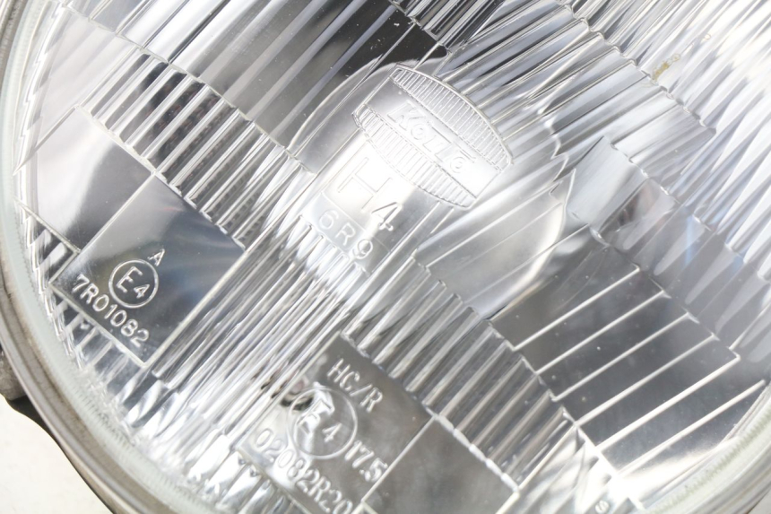 photo de PHARE AVANT YAMAHA XJ600 XJ DIVERSION 600 (1992 - 1997) - Vue d’ensemble