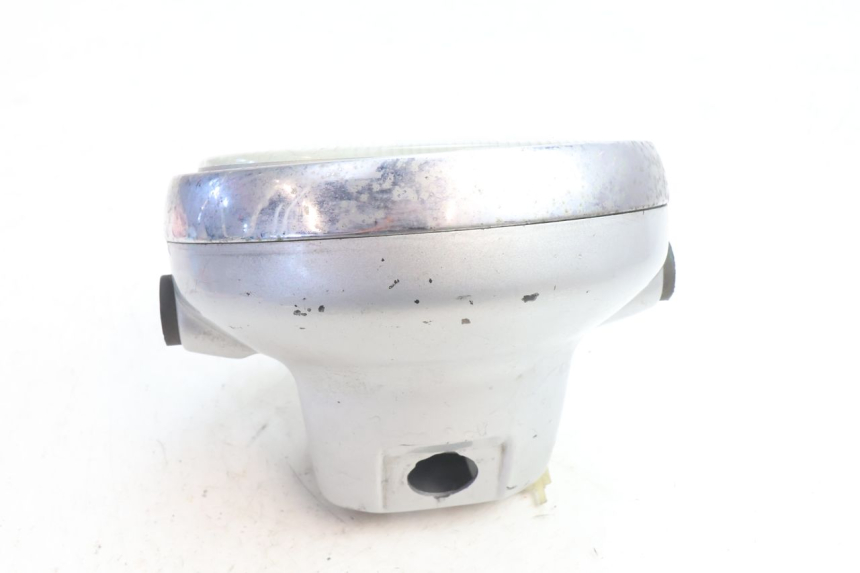 photo de PHARE AVANT YAMAHA XJR 1300 (1998 - 2002) - Gros plan technique