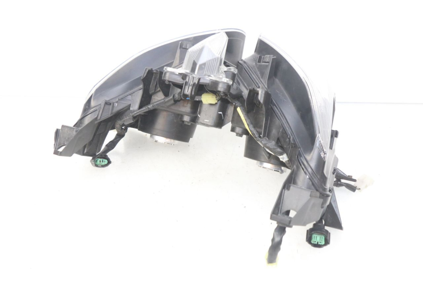 photo de PHARE AVANT YAMAHA XP T-MAX TMAX ABS 530 (2012 - 2015)