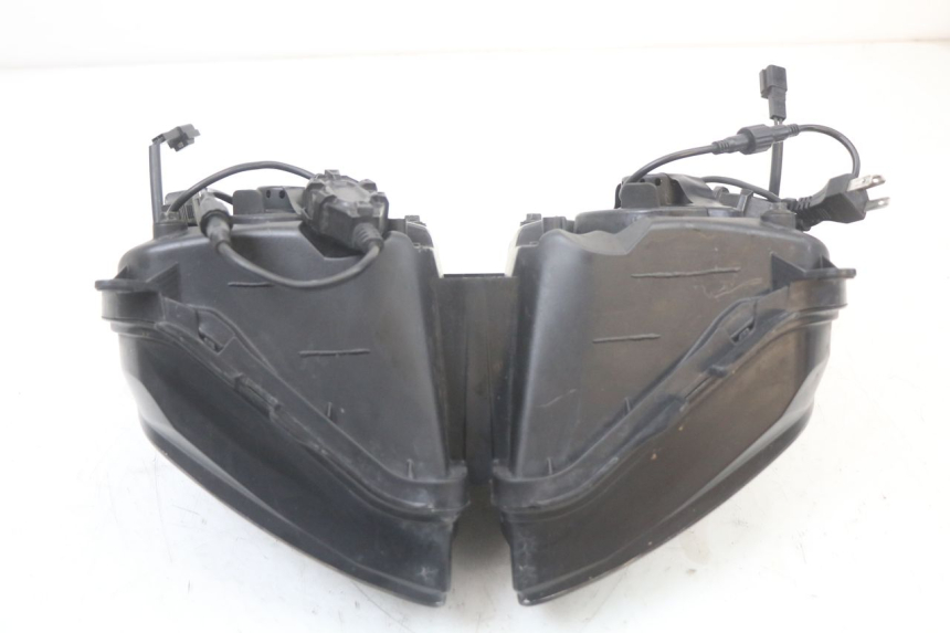 photo de PHARE AVANT YAMAHA FZ1 FAZER 1000 (2007 - 2009)