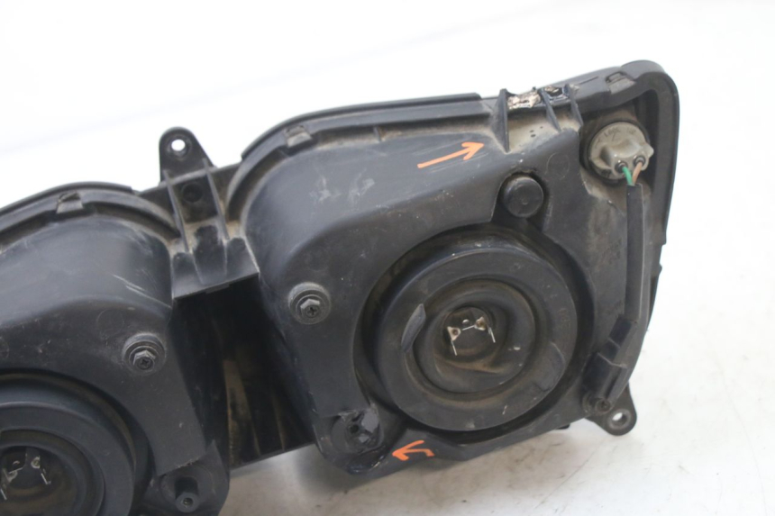 photo de PHARE AVANT YAMAHA FZS FAZER 600 (2001 - 2003)