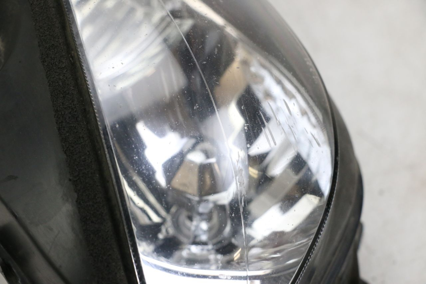 photo de PHARE AVANT YAMAHA TDM ABS 900 (2002 - 2014)