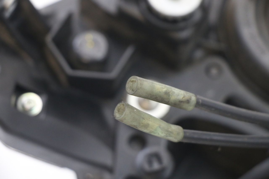 photo de PHARE AVANT YAMAHA XJ6 ABS 600 (2008 - 2016)