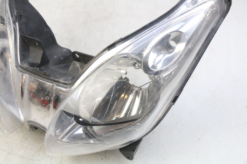 photo de PHARE AVANT YAMAHA XMAX X-MAX 125 (2006 - 2009)