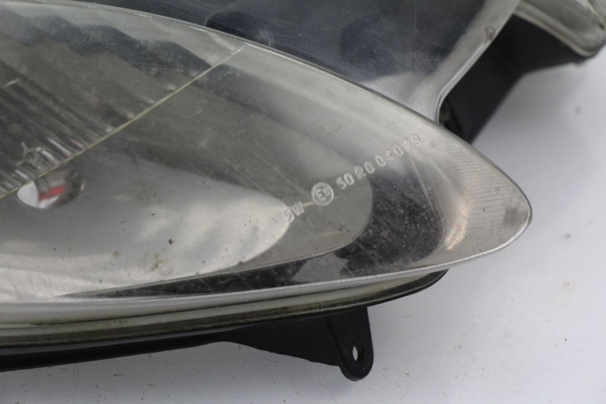 photo de PHARE AVANT YAMAHA YP MAJESTY 125 (1998 - 2001)