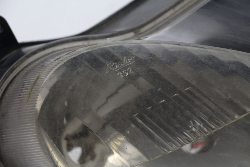 photo de PHARE AVANT YAMAHA YP MAJESTY 125 (1998 - 2001)